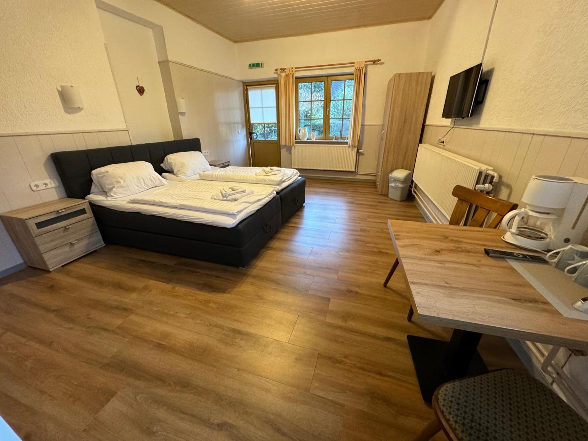 Hotel Panorama Wees Luaran gambar