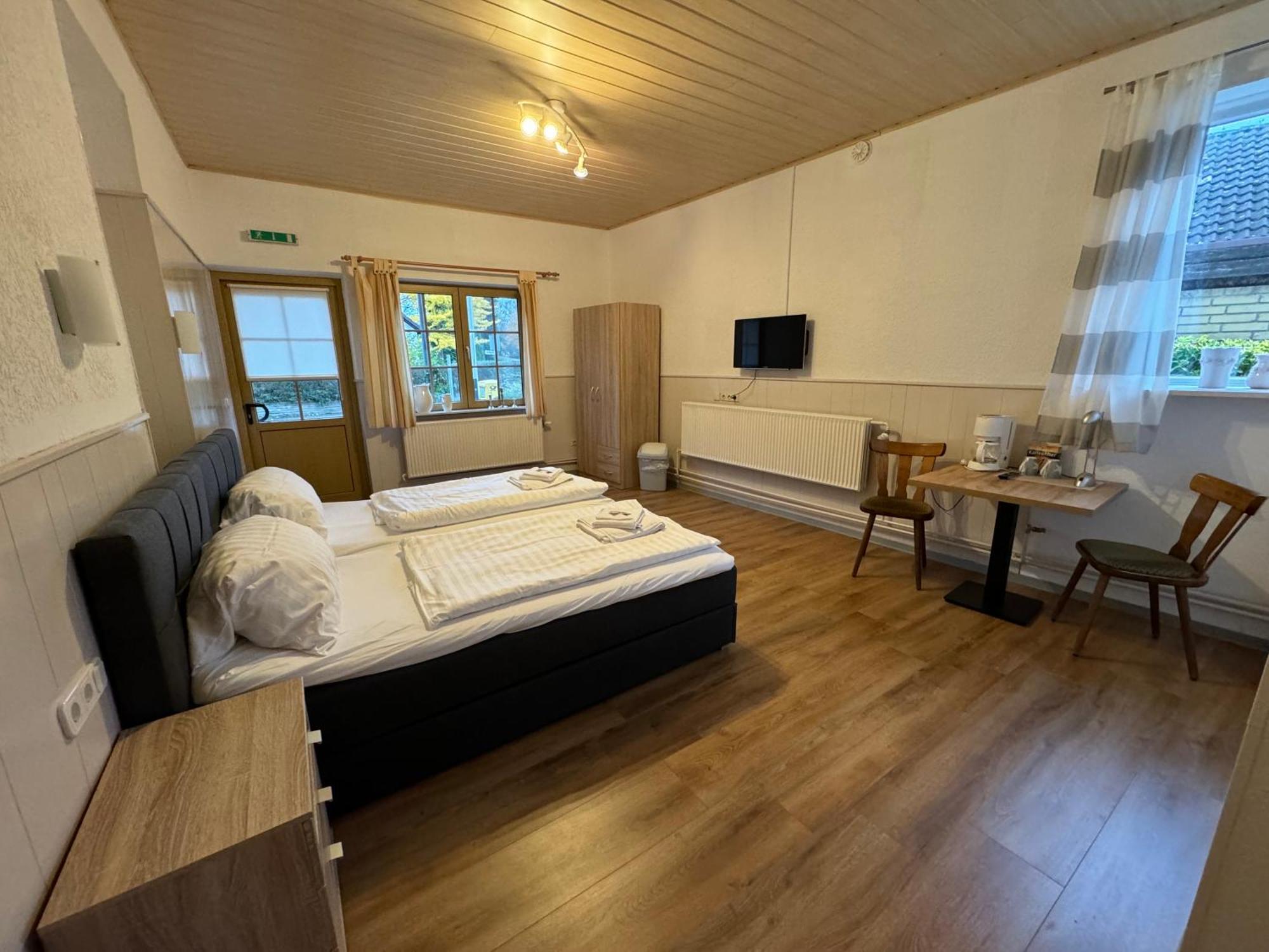 Hotel Panorama Wees Luaran gambar
